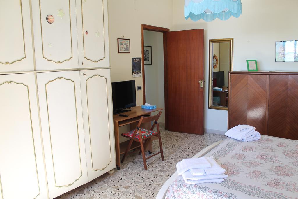 La Contessa Bed & Breakfast *